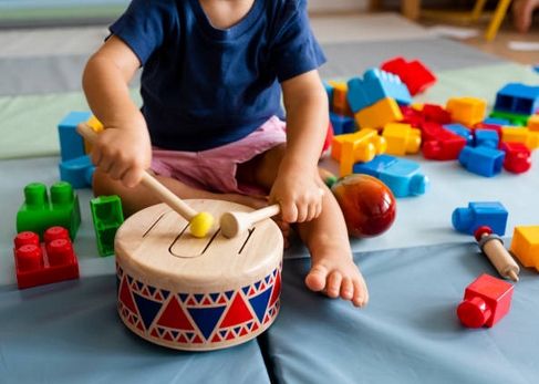 reinodepapel_taller_MUSICA